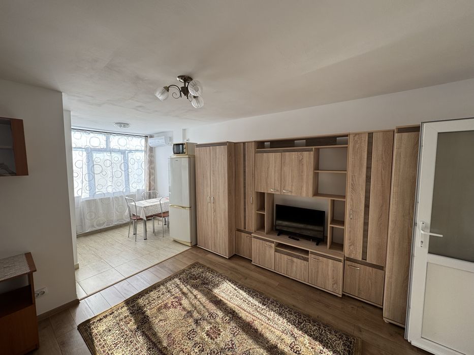 Garsoniera in chirie