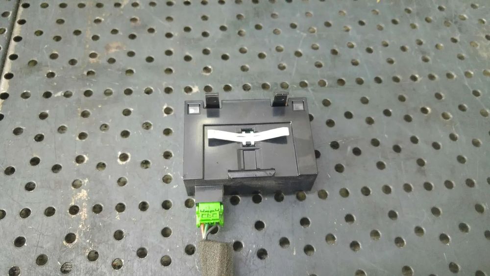 Modul keyless chevrolet captiva c100 c140 25856316