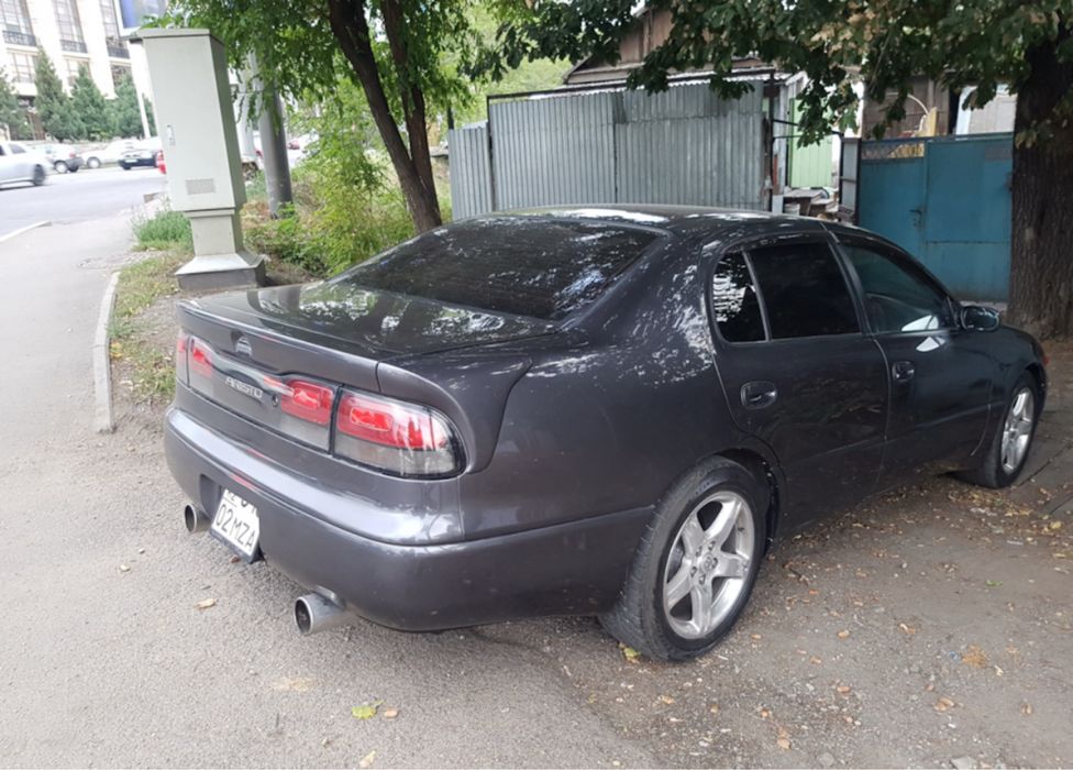 Накладки на Aristo / GS300 147