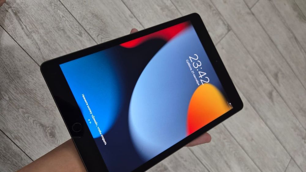 Продаю iPad 2020