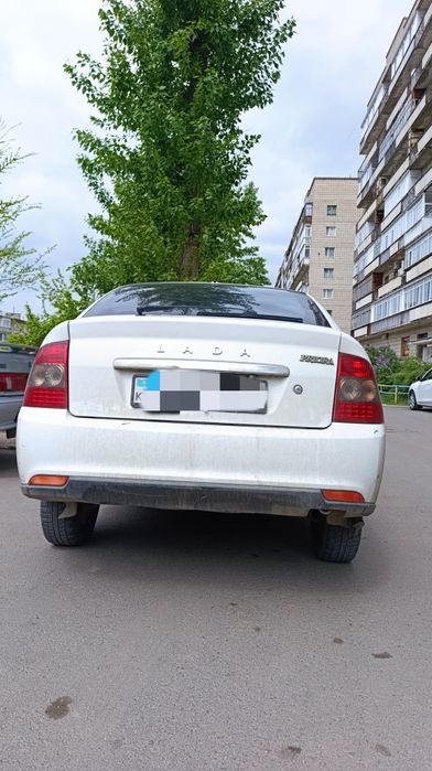 Лада приора хэтчбек