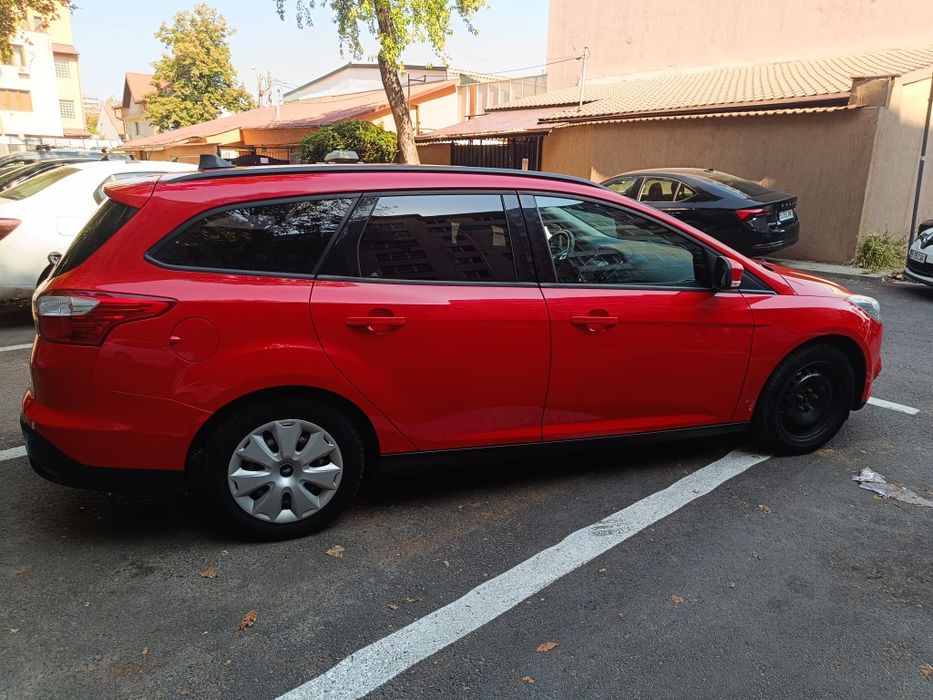 FORD Focus 2014 — imagine 4