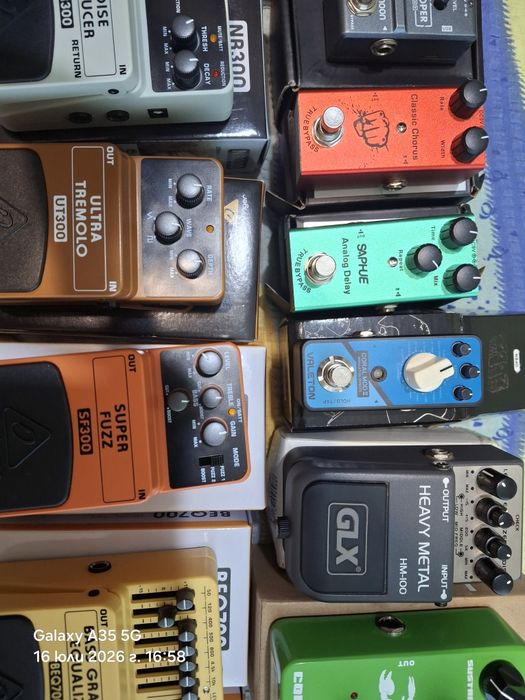 Ефекти за китара  11 бр. БАС КИТАРА  Ibanez GSR180LBF