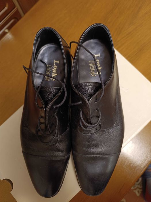 Vând pantofi Loake Nr. 40