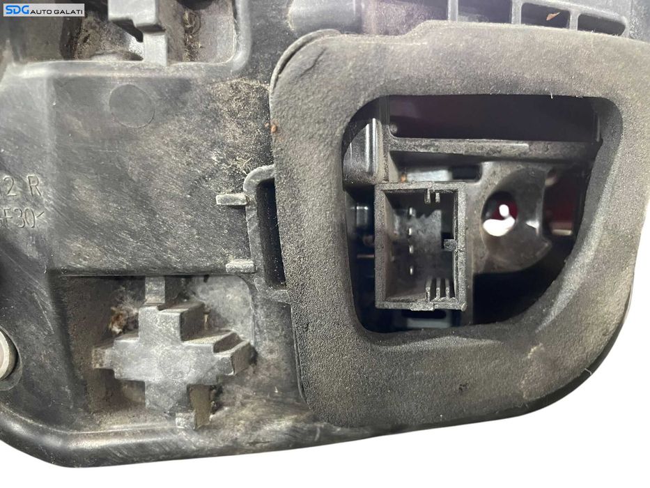 Stop Lampa Tripla Dreapta Halogen de pe Aripa Caroserie Volkswagen Passat B7 Break Combi 2010 - 2015 Cod 3AF945096E [LR0110]