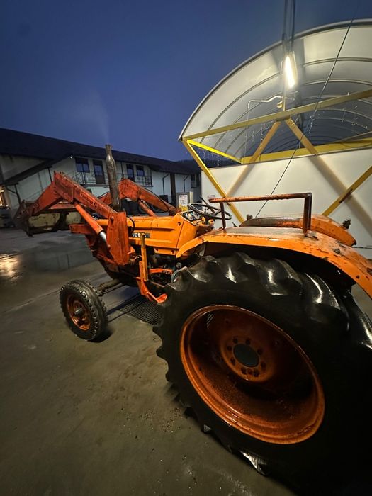 Fiat Someca 450 cu încărcător frontal