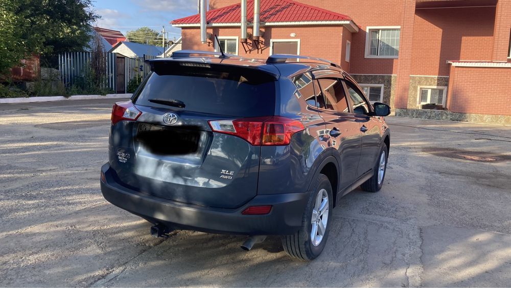 Продам авто Toyota Rav4