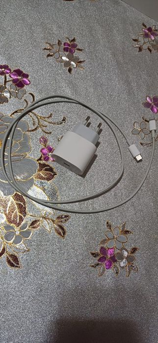 Планшкт Apple .  iPad .