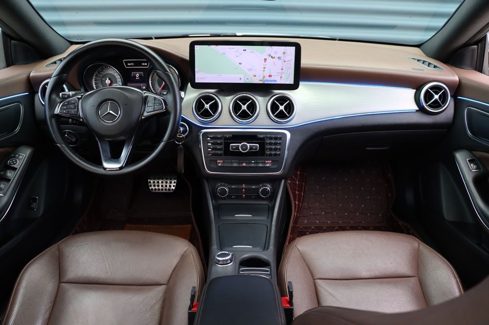 Mercedes CLA Pachet AMG * Impecabila