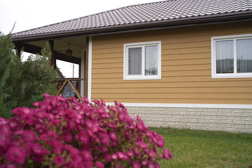 Фасадные панели Карьяла под дерево. Утеплитель, Водосток, Плёнки.