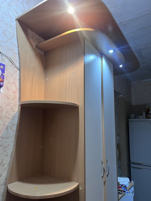 Шкаф для прихожей