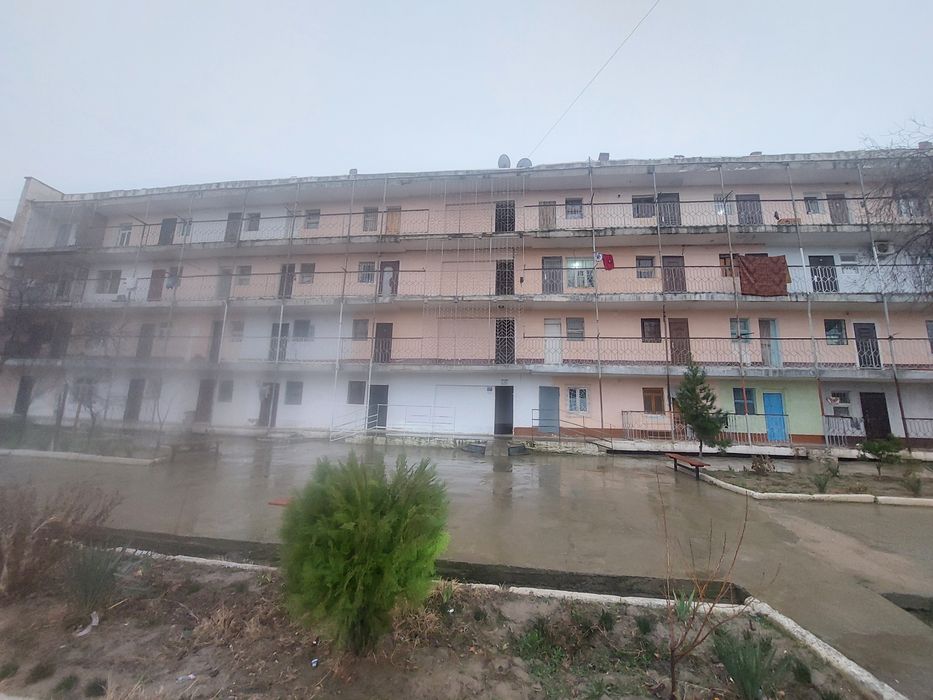 Срочно продается квартира на Б.А.М.Е 2х комнатная 2 этаж