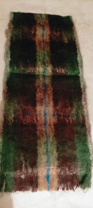 Продам шарфы мужские.