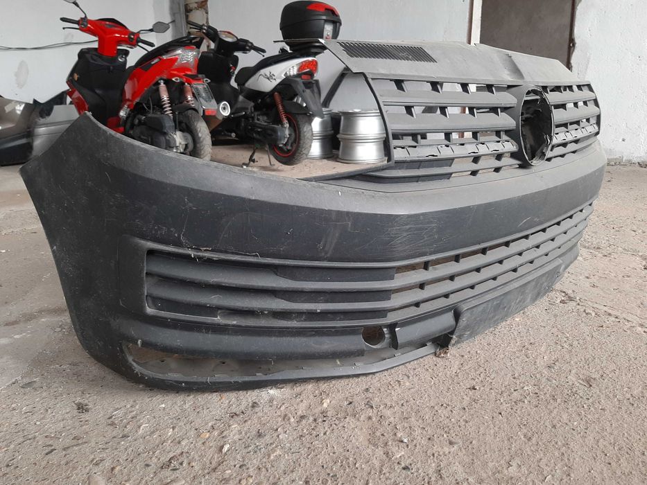 Предна броня за Фолксваген Транспортер Т6 Volkswagen T6/2015-2019г 3бр