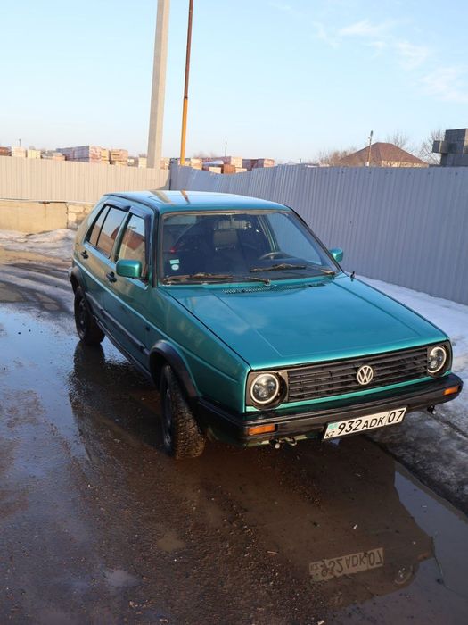 Продам Фольксваген Гольф 2