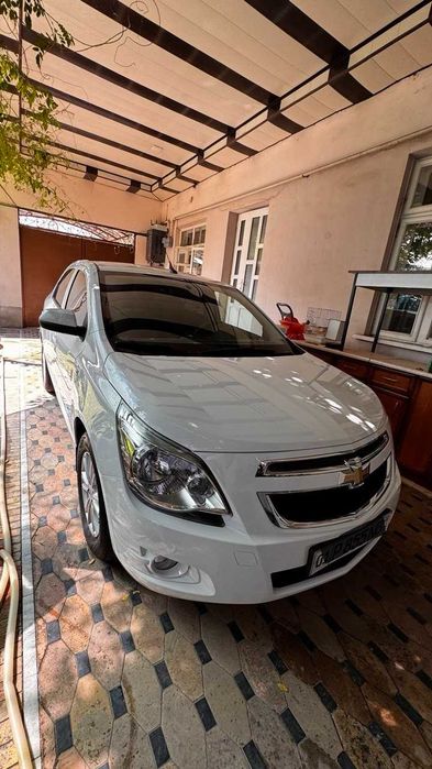 Продается Chevrolet Cobalt 4 позиции (A/T).