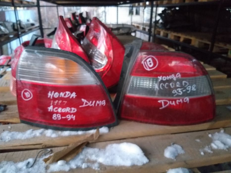 Фонарь задний Honda Accord 89 98