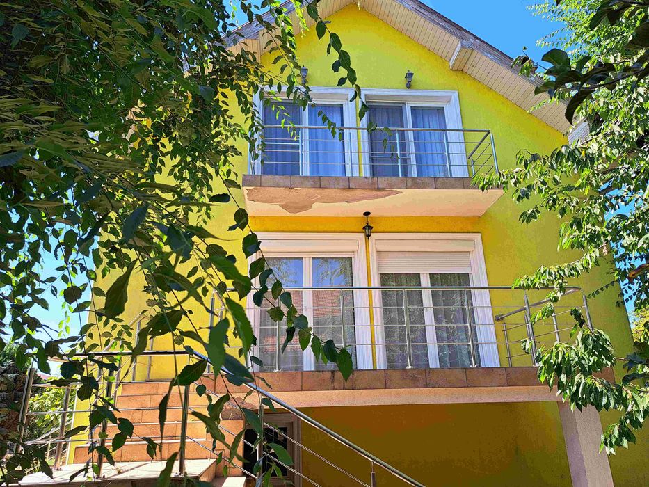 Inchiriez casa in Tg. Mures, Unirii