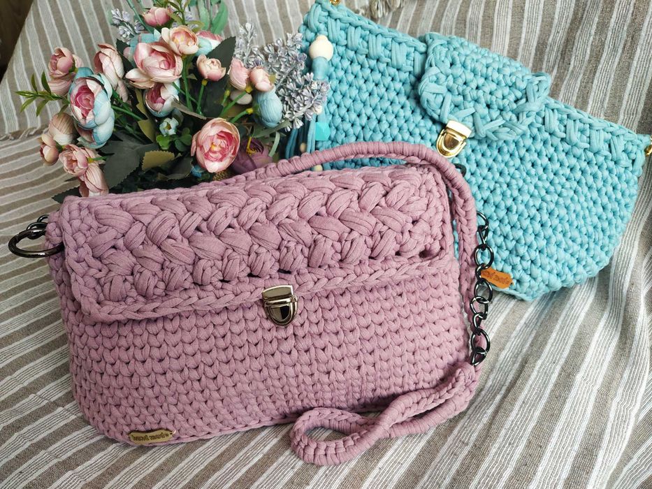 Ръчно изплетени чанти