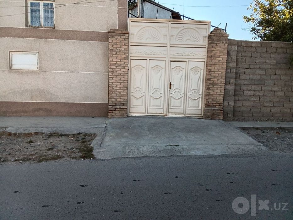 Продается дом на участке 18 соток