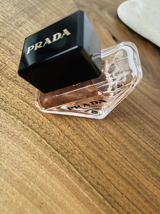 Парфюм Prada Paradoxe