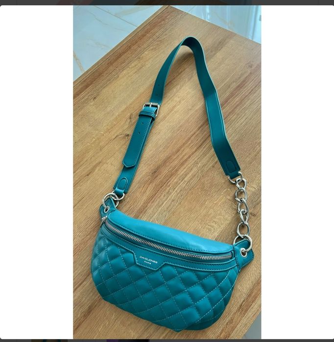 David Jones чанта тип банан