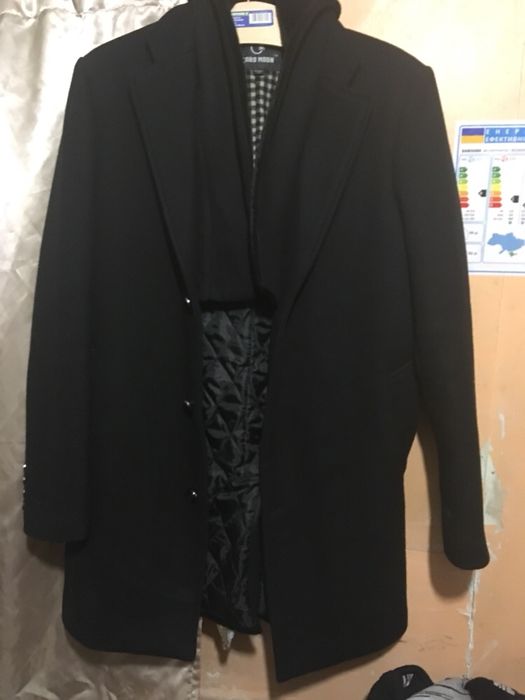 Пальто мужское черное