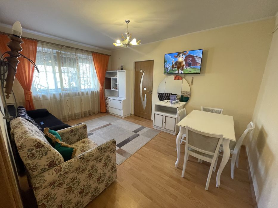 Inchiriez apartament 2 camere