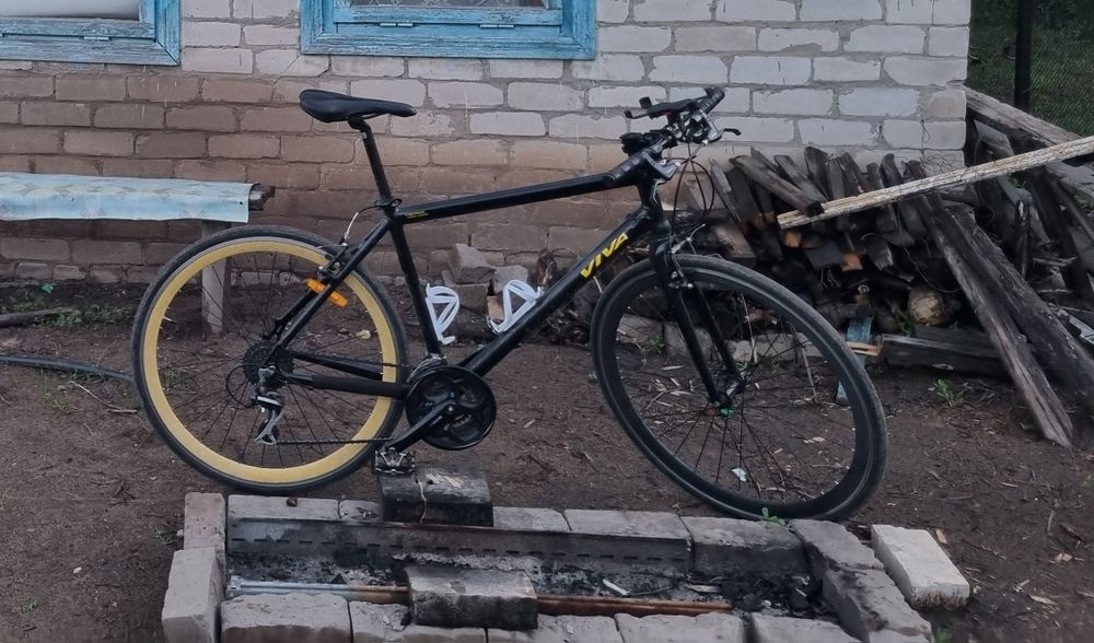 Продам велосипед Viva полушоссейник