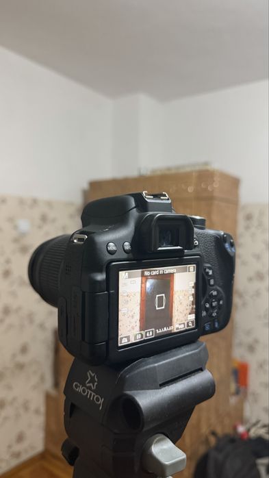 Canon EOS 750D + 3 obiective