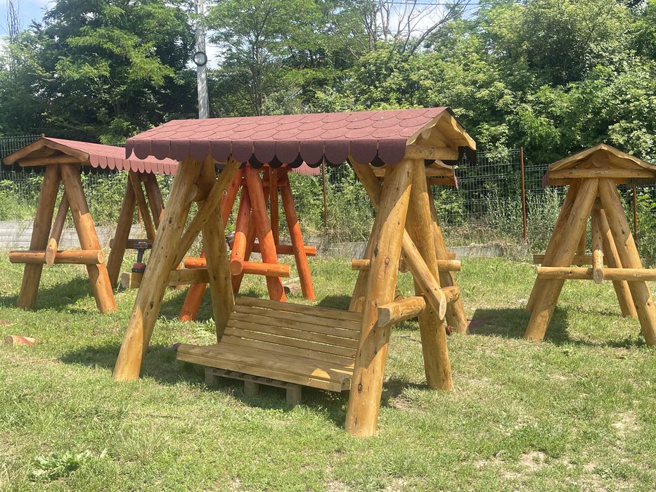 Leagan din lemn masiv