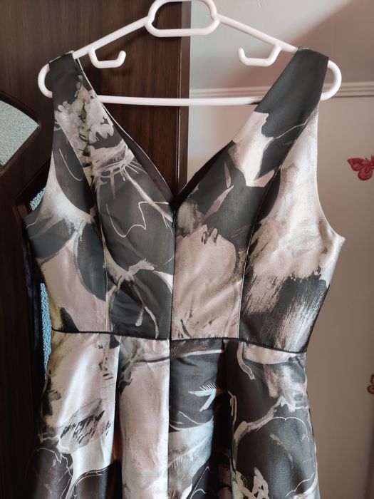 Vând rochie de ocazie preț 60 lei