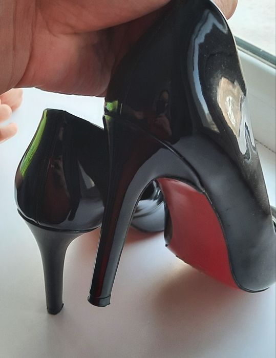 Продам туфли в хорошем состоянии