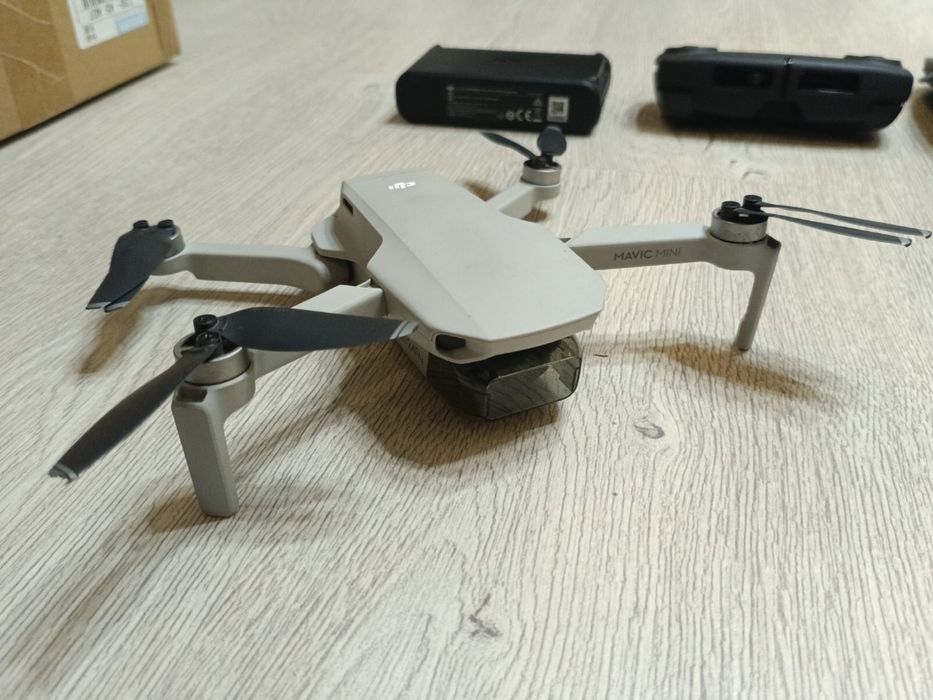 DJI Mavic Mini Fly More Combo