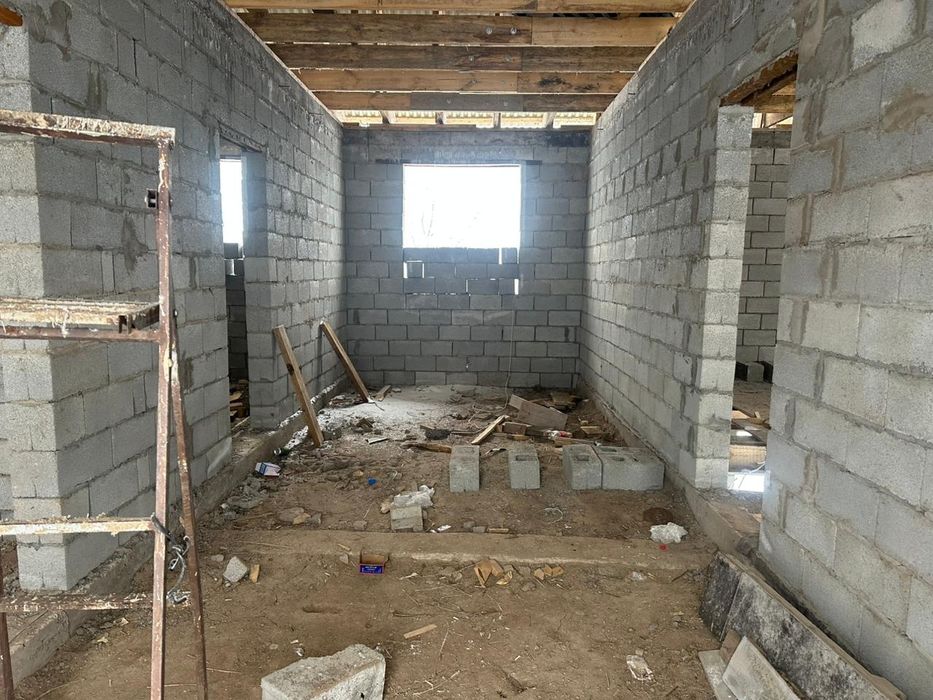 Продам дом в поселке бирлик