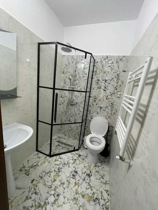 Inchiriere regim hotelier vila Faleza Nord