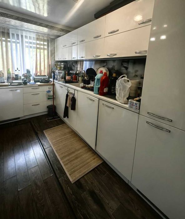 Дава се под наем Многостаен апартамент в Разград, Център - 100 кв.м за 147900 € - Снимка #2