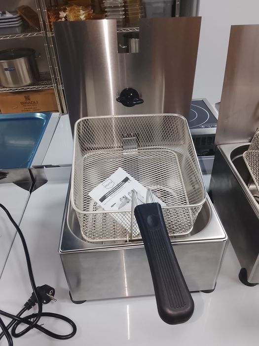 Фритюрница Remta