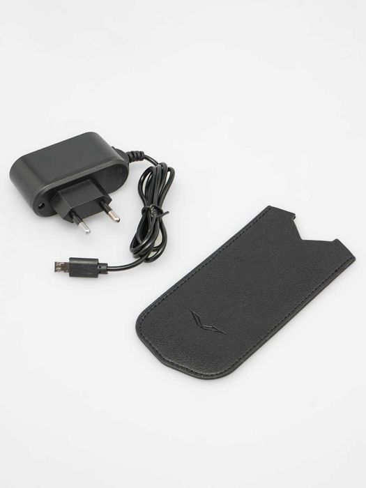 Tugmali telefon Vertu V10