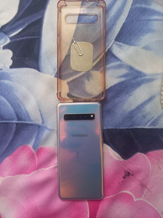 Самсунг С10 5Ж 256Гб