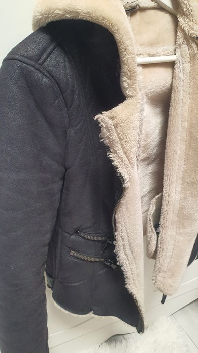 Дамско яке с качулка