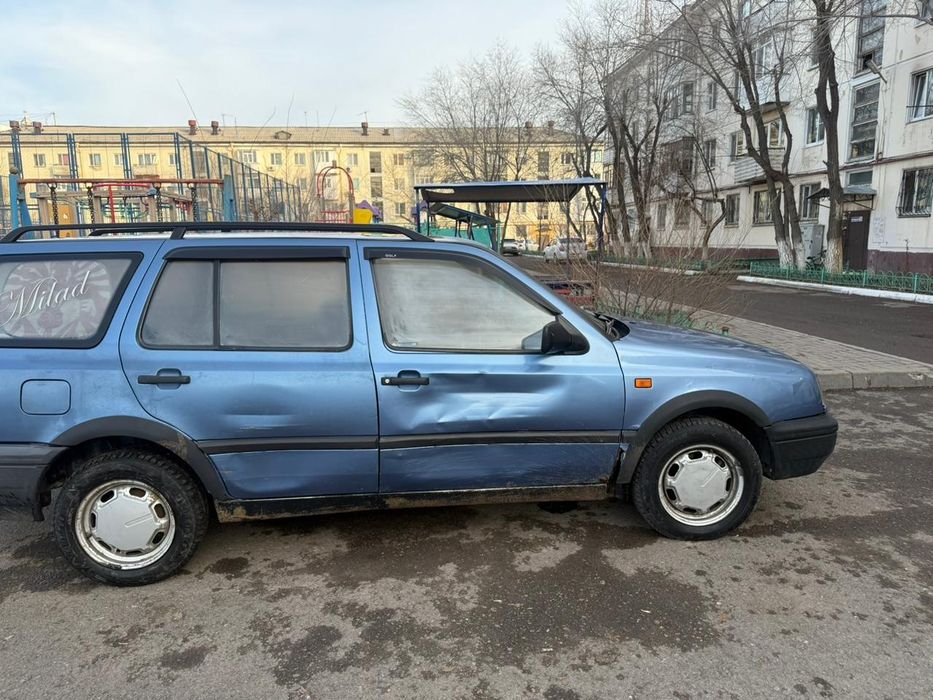 Volkswagen Golf 1993