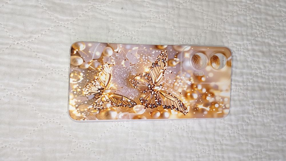 Продавам кейс за Моторола