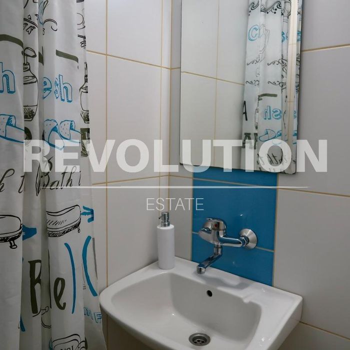 Дава се под наем Тристаен апартамент в Варна, ВИНС - 90 кв.м за 750 € - Снимка #7