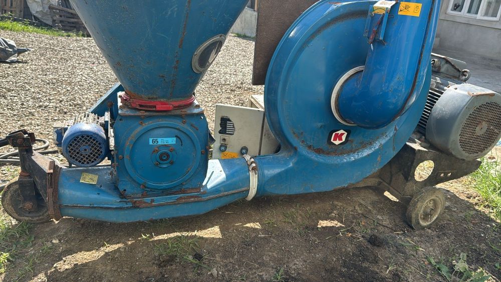 Transportor pneumatic cereale