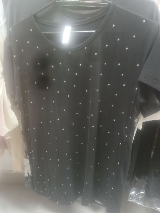 Дамски блузи на едро 3.50 евро