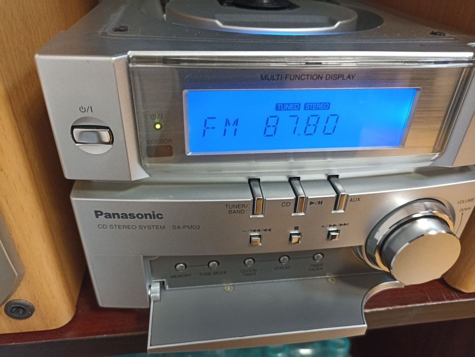 Minisistem original Panasonic SA-PM03 cu CD, tuner, amplificare, super