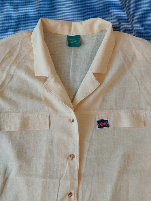 Тънки летни блузи с къс ръкав