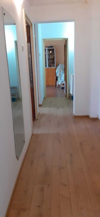 Apartament 3 camere decomandat, 75 mp (885 €/m2 ), AFI Ploiești – proprietar