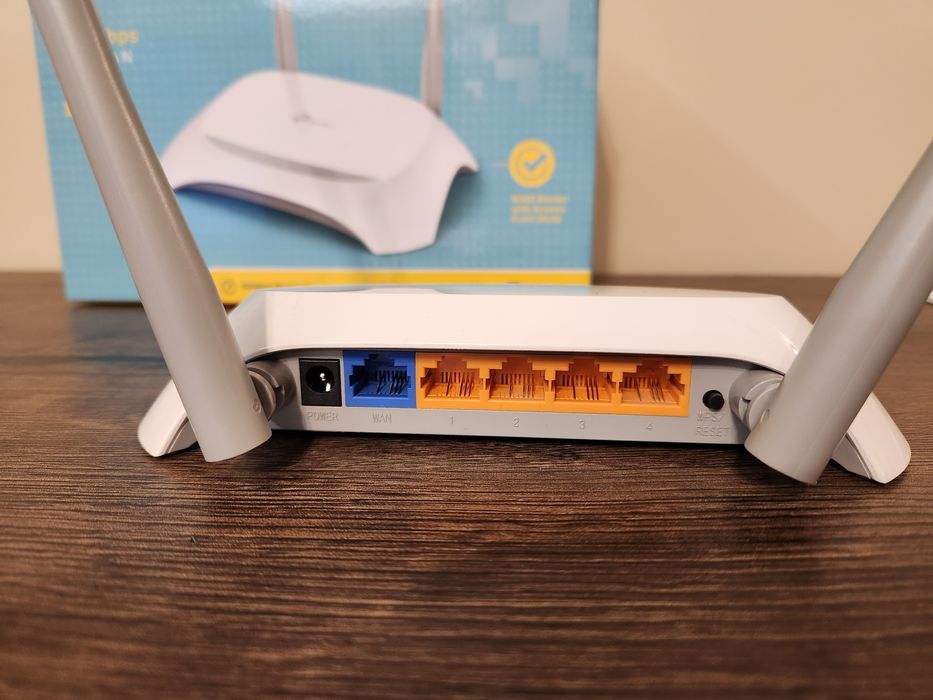 Безжичен рутер TP-Link TL-WR840N